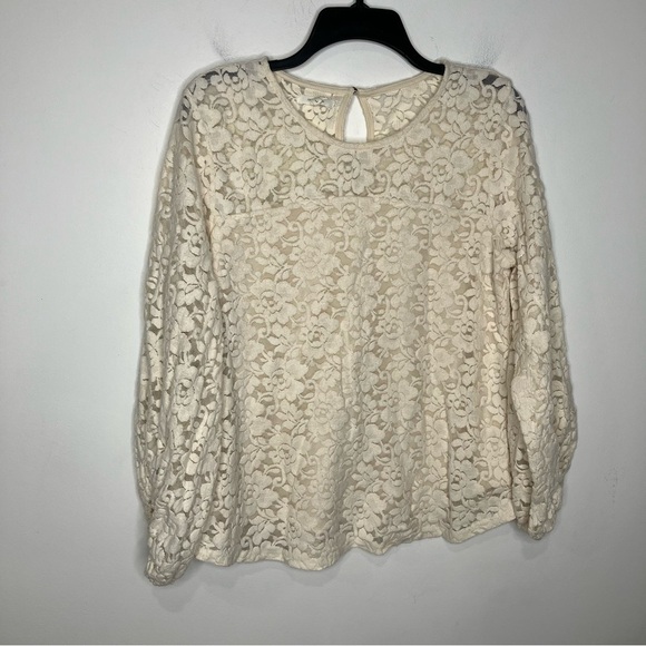 Maurices solid‎ lace balloon sleeve blouse cream size large - Picture 2 of 7